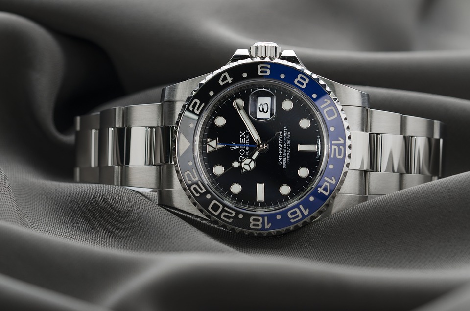 4 Breathtaking Rolex Submariner Watches for Men