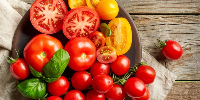 Tomatoes: Health Benefits & Nutritional Facts