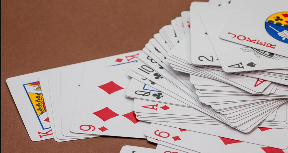 WHAT ARE THE MAIN REASONS FOR PLAYING RUMMY ON ONLINE PLATFORMS?